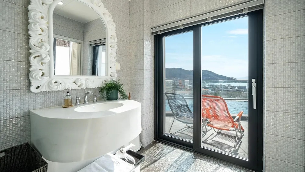 Busan nunuhouse poolvilla Pension