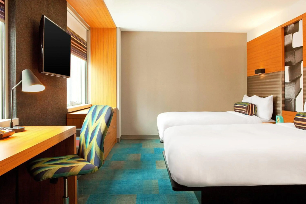 Aloft by Marriott Chicago Downtown River North
