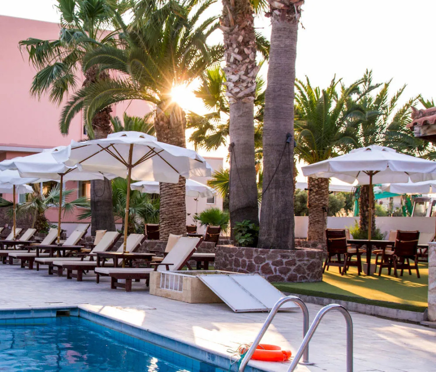 Hotel Klonos Kyriakos