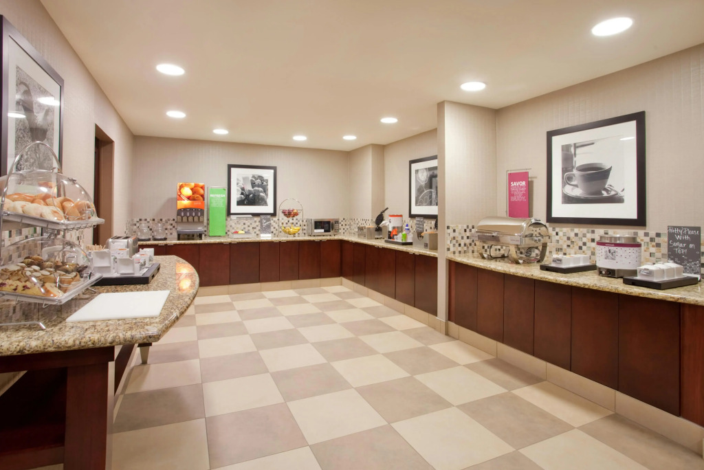 Hampton Inn & Suites Omaha Southwest-La Vista