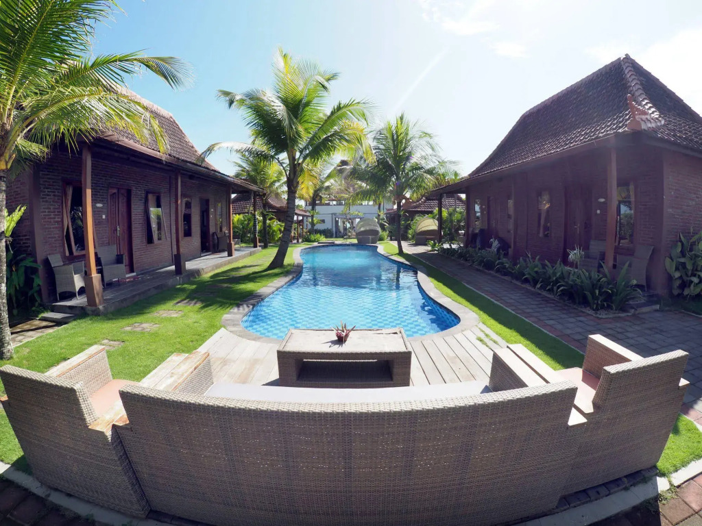 Arton Resort & Beach Club