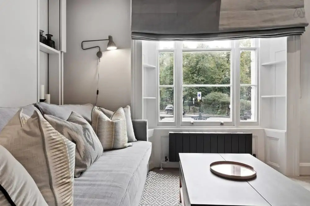 Splendid Studio Flat W/suspended Bed in Camden