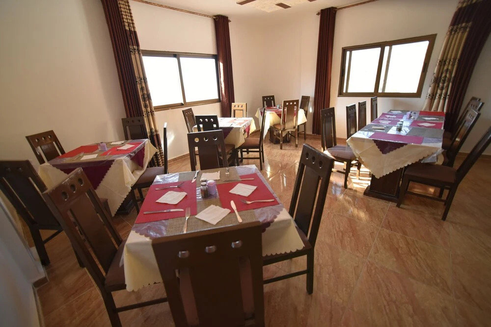 Petra Guests Hotel