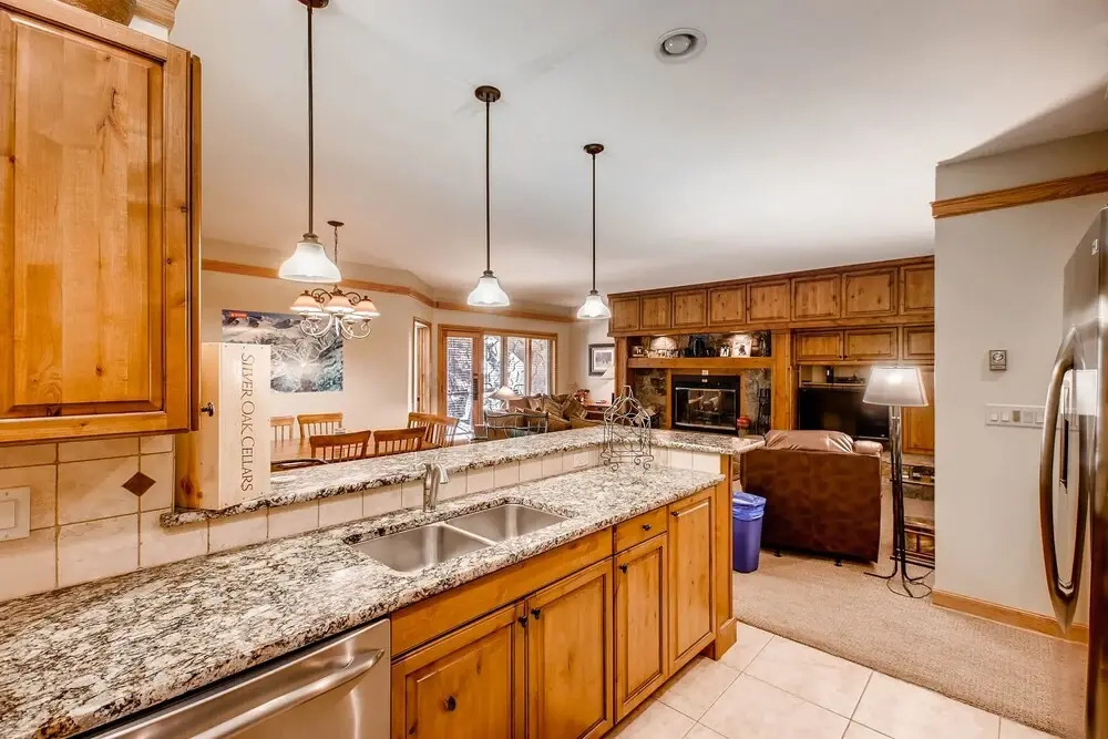 3br  Chateaux Dumont ~kids Ski Free! Walk To Lift 3 Bedroom Condo by RedAwning
