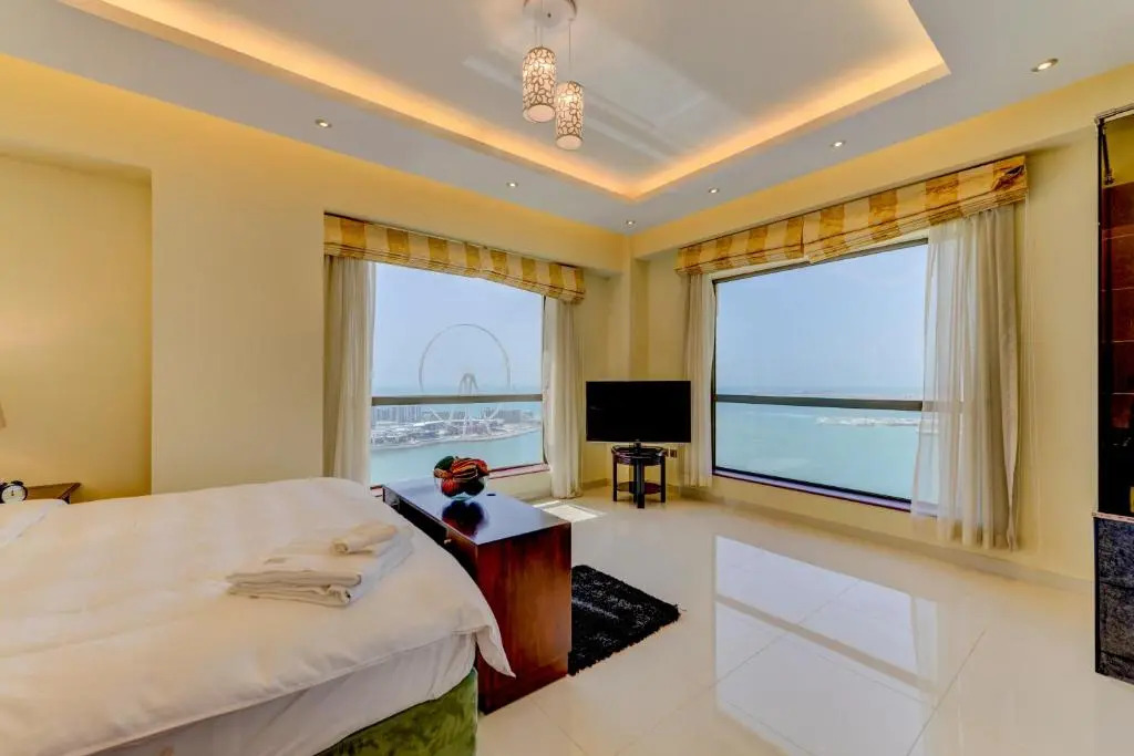 JBR The Walk Rimal - 4-Bedroom Suite Full Sea View High floor