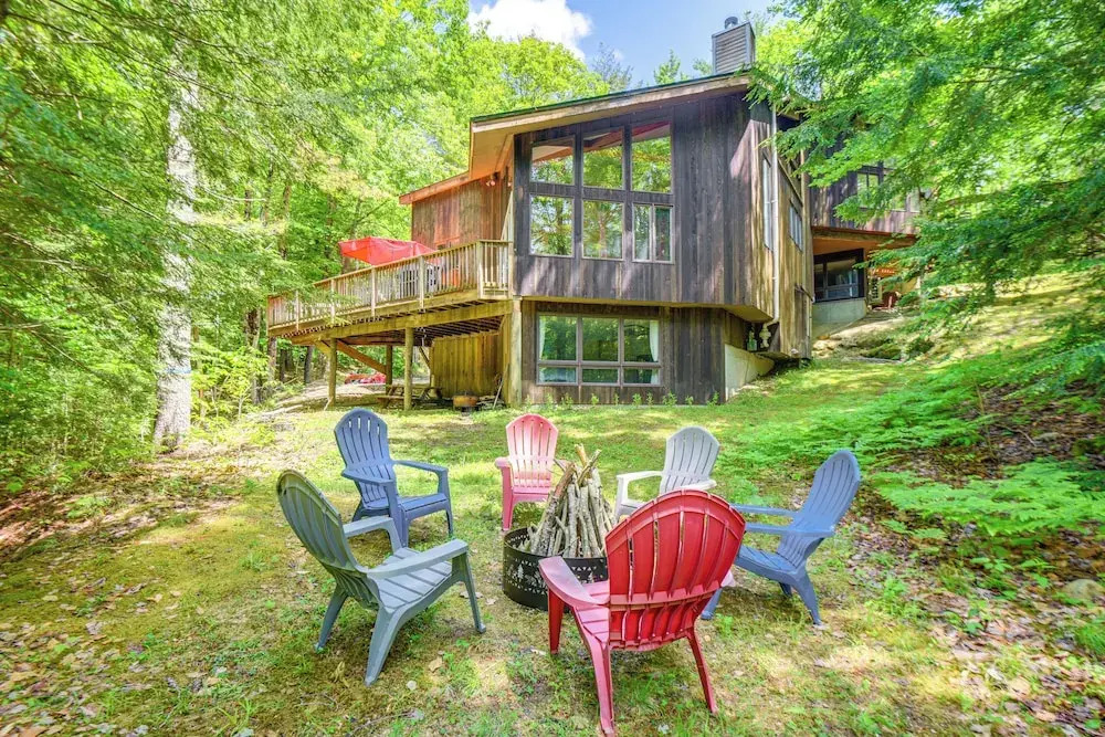 Ski & Golf: Cozy North Conway Mountain Cabin!