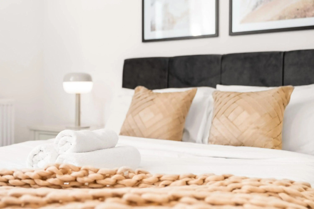 Spacious 2 Bedroom Comfy Apartment - The Arcadian