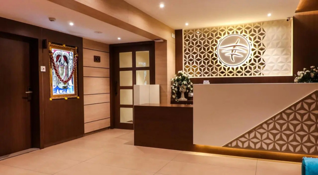 Rudra Shelter Business Hotel