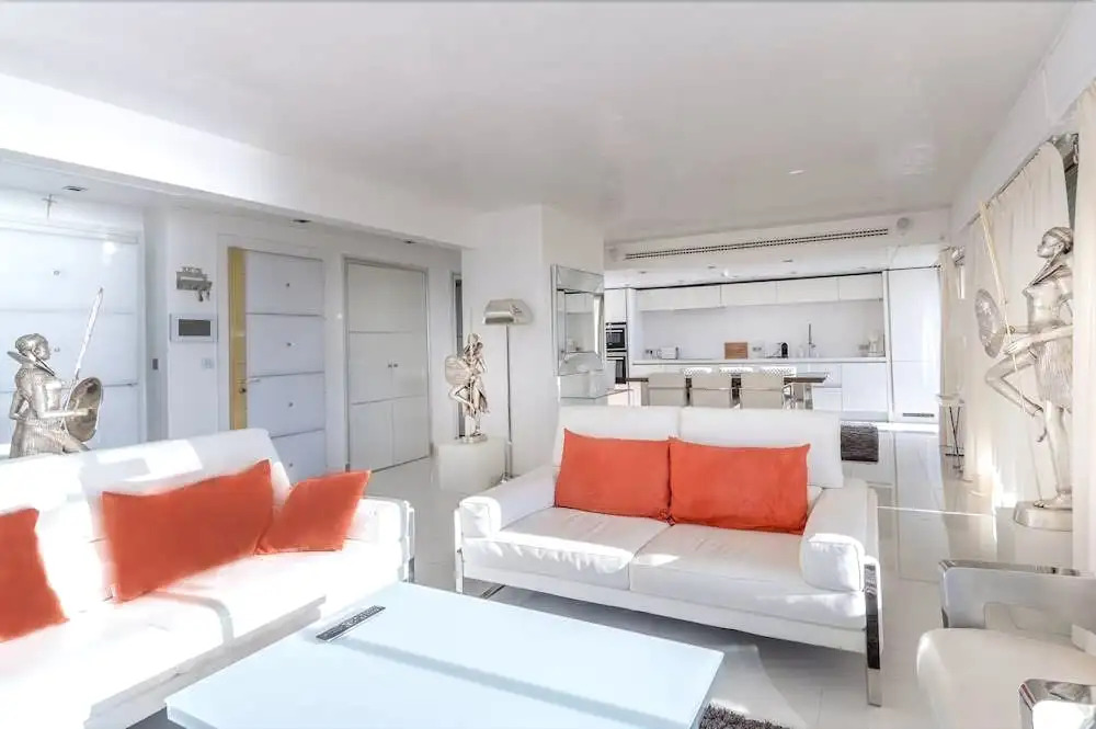 Luxury Penthouse Mistral