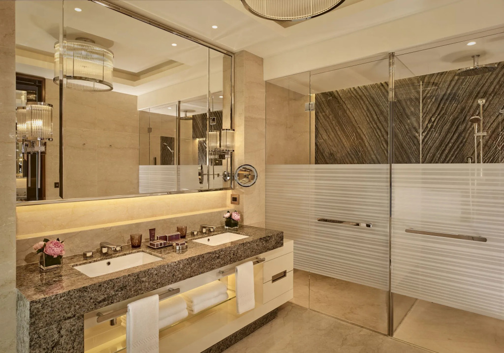 The Ritz-Carlton, Astana