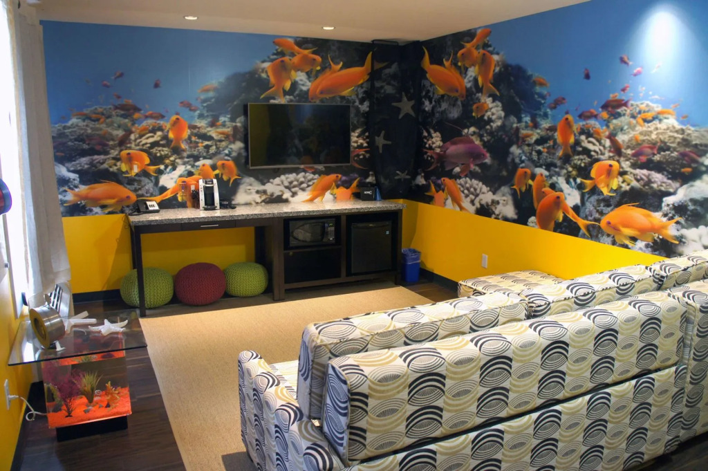 Home Inn & Suites Regina Airport
