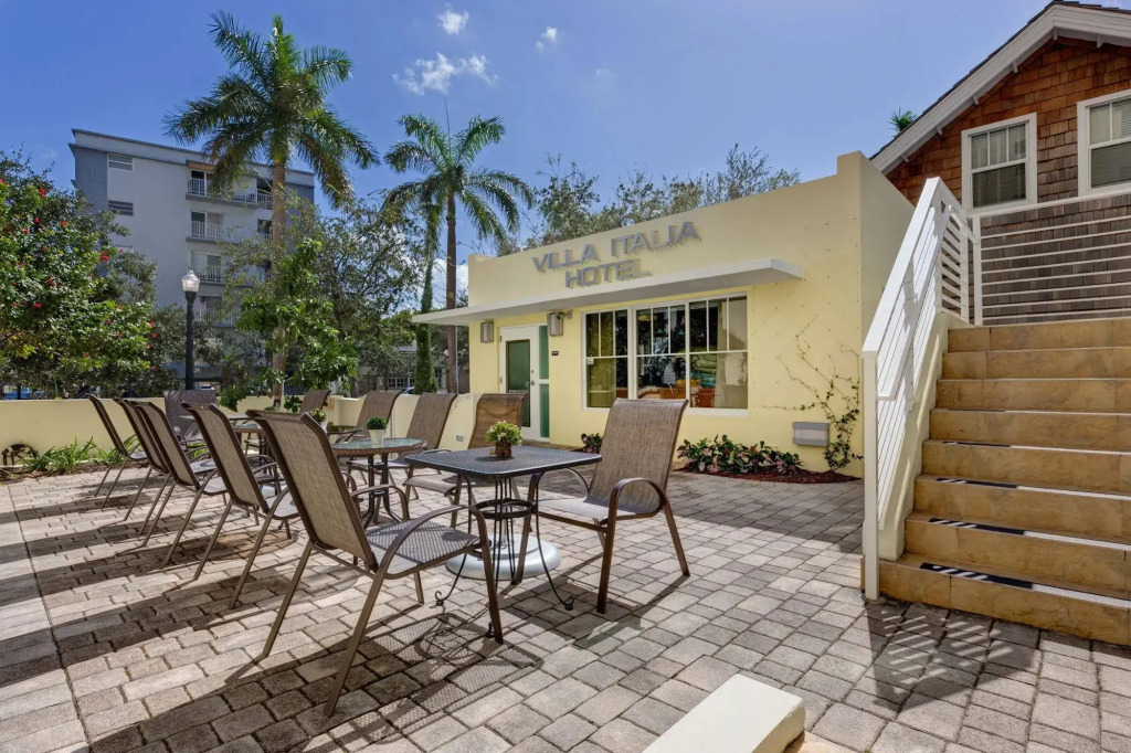 Villa Italia by At Mine Hospitality