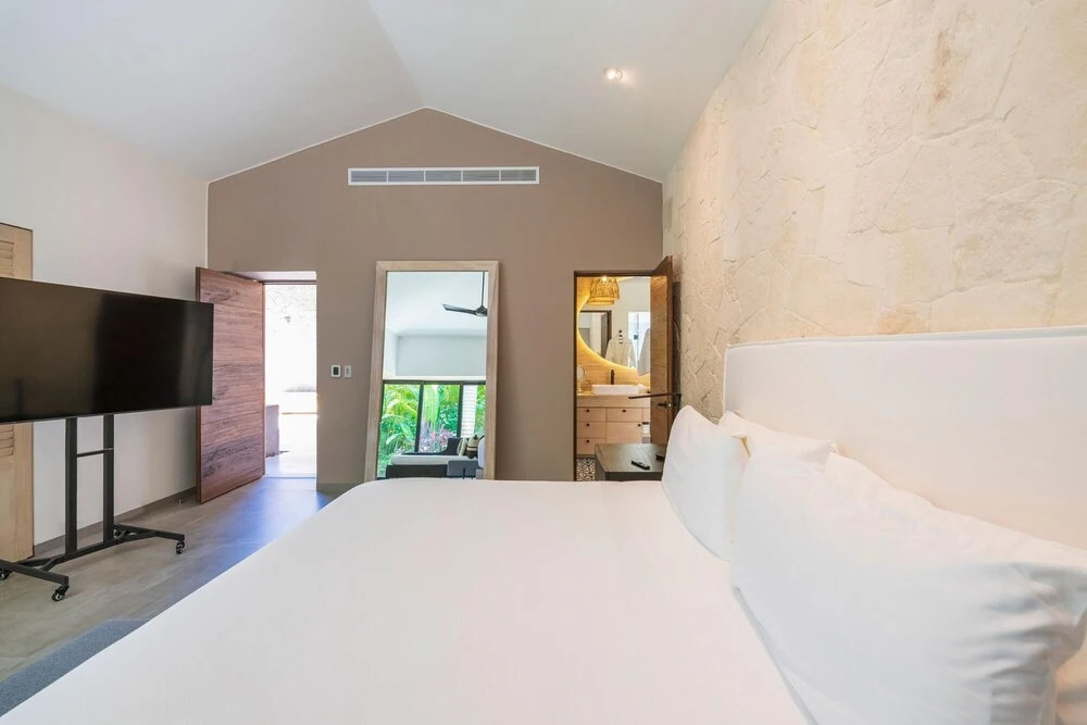 Sunny Vacation Villa 46