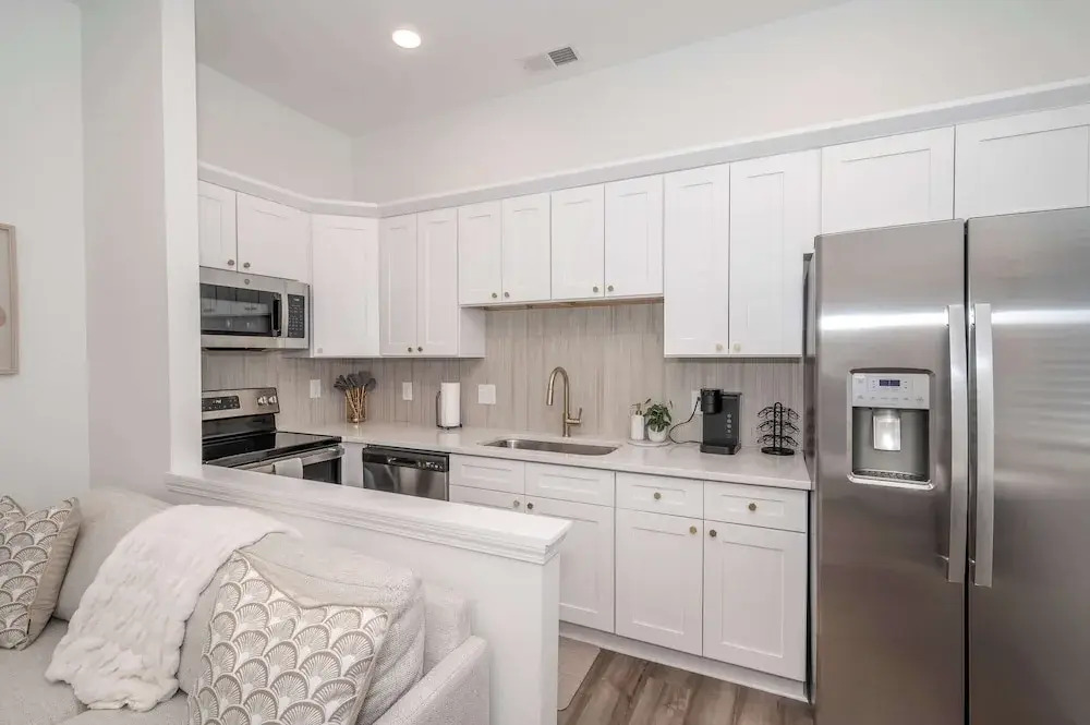 Covington Charm 202