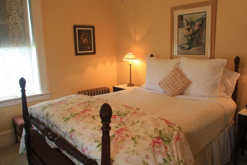 Amanda Gish House Bed & Breakfast