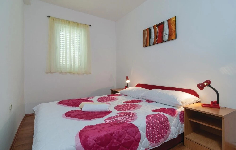 Nice Home in Stanici With Wifi and 2 Bedrooms