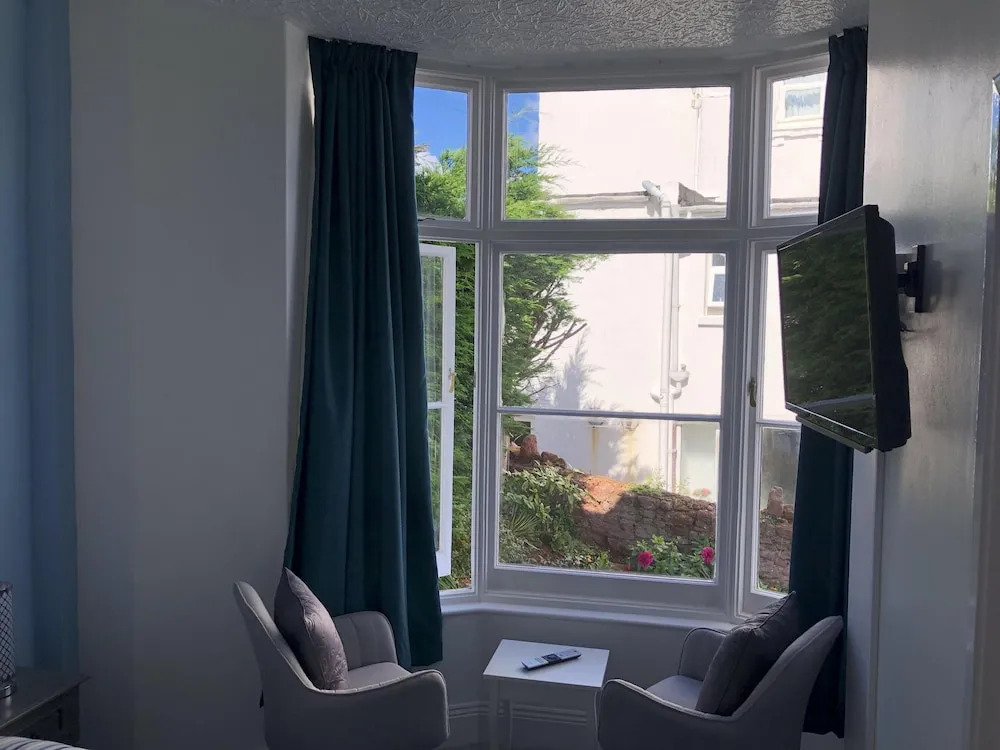 Harbour Lodge B&B