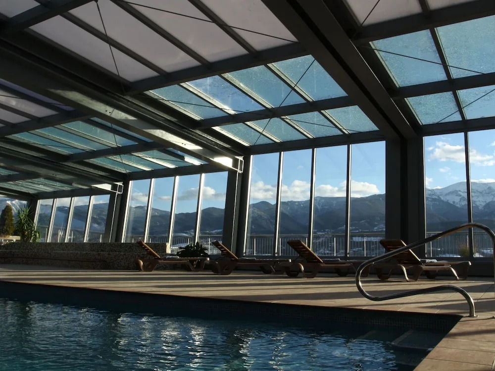 Nice Apartment With Microwave in the Middle of the Pyrenees