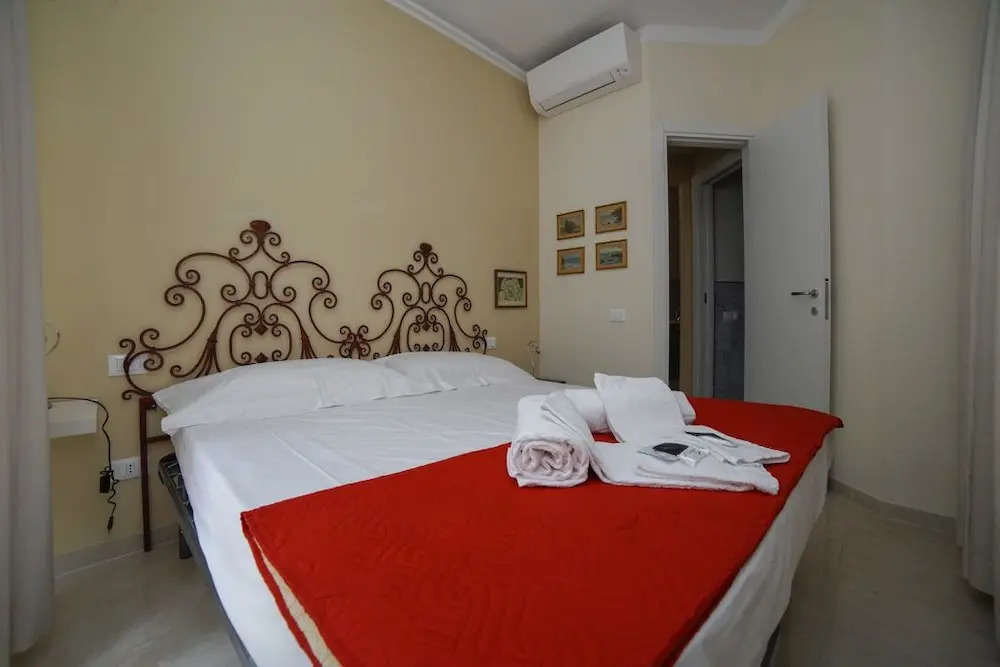 Sant' Agostino House