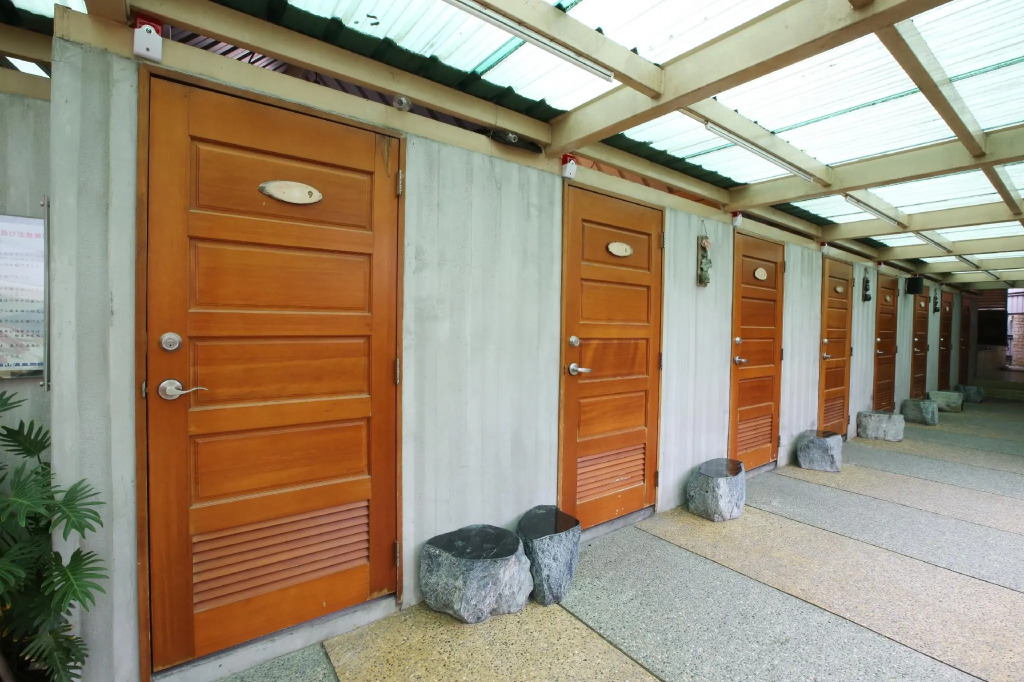 Long Shan Hotel