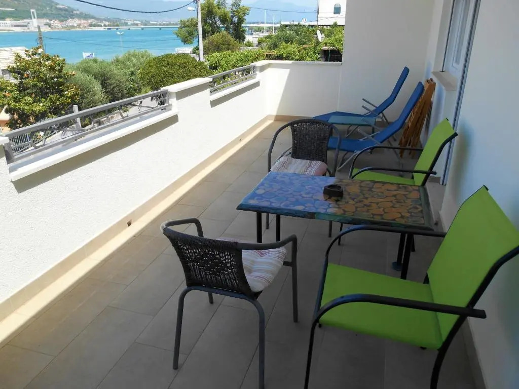 Apartments Brešan