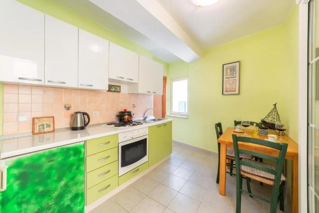 Apartments with WiFi Vodice - 18832