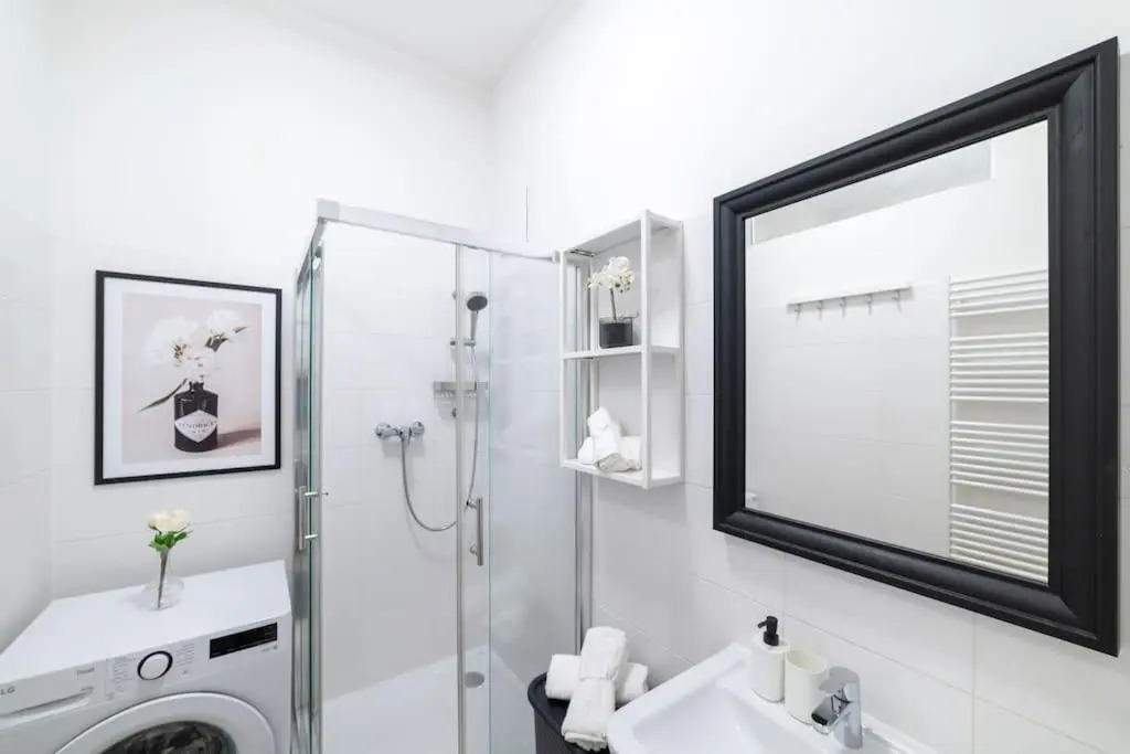 Beautiful apartment in Vienna's heart 1b