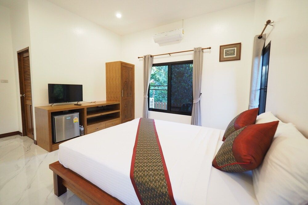 Chanapha Residence