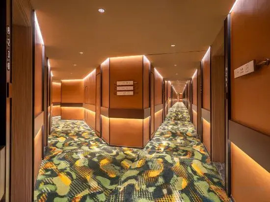 Orange Beijing Tongzhou Global North Canal Hotel