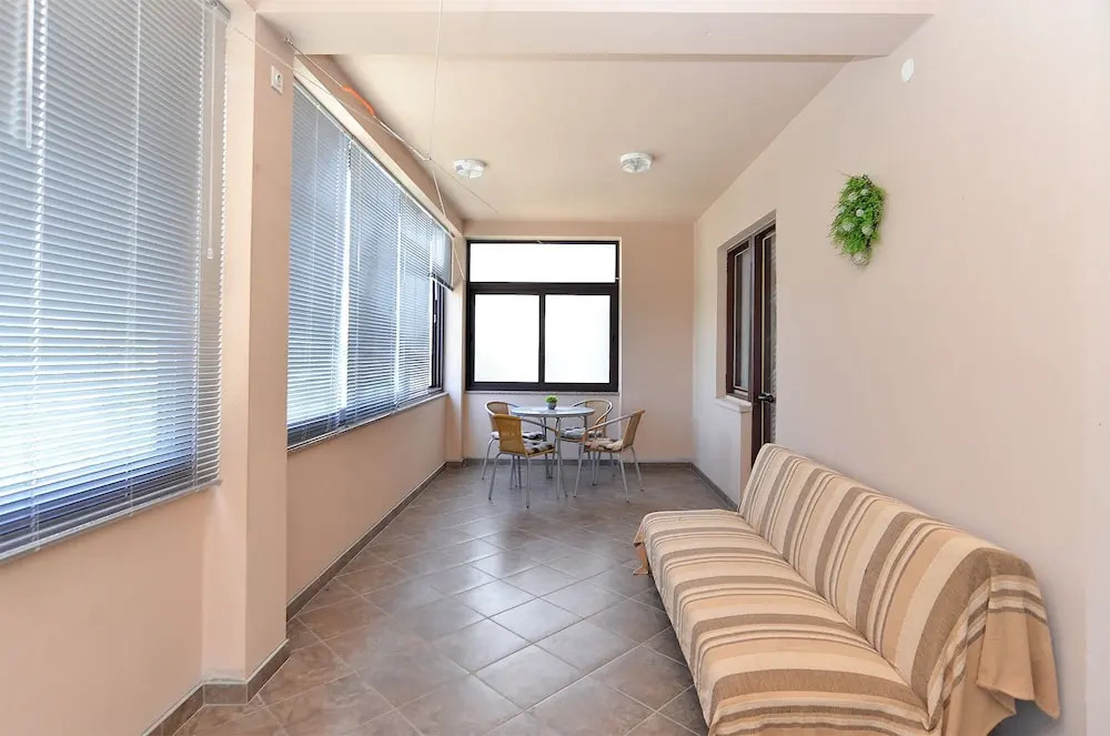 Apartment 531