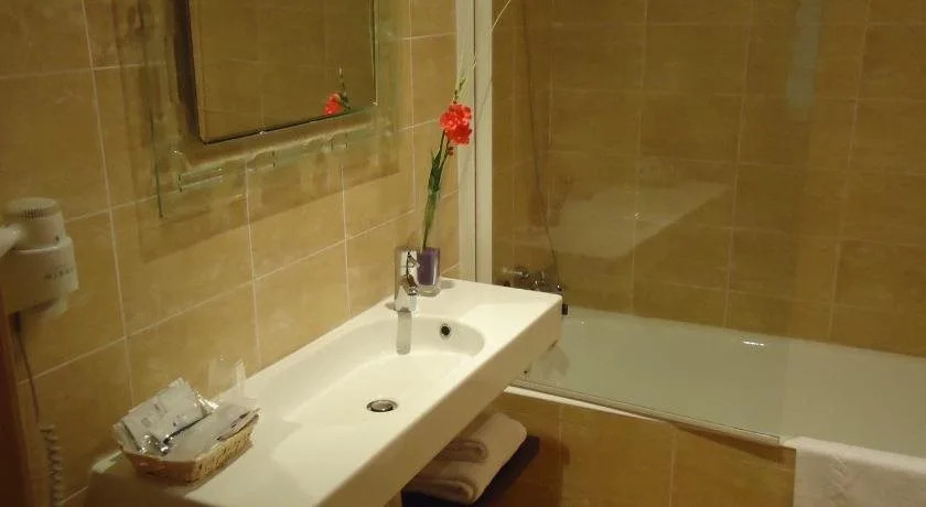 Hotel Jatetxea Santa Ana
