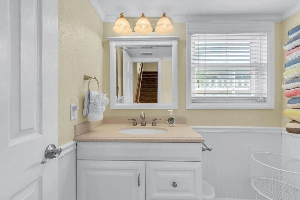 Bayview Villas 101