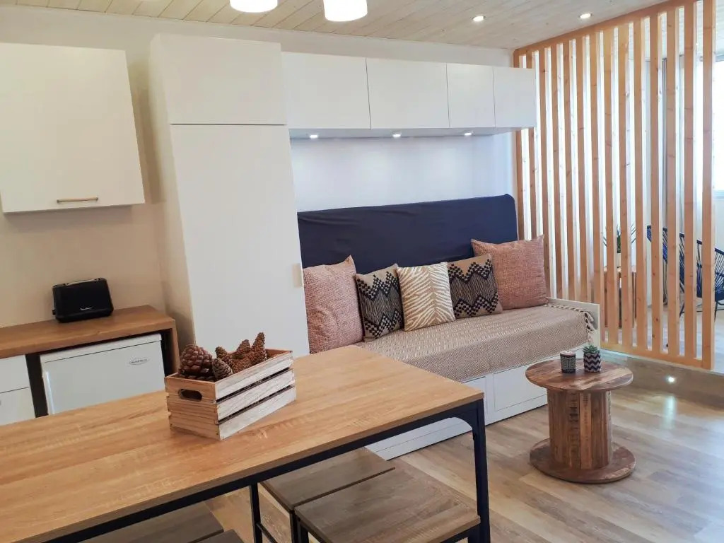 Magnifique Studio Face Mer Avec Place Privative. (Adults Only)