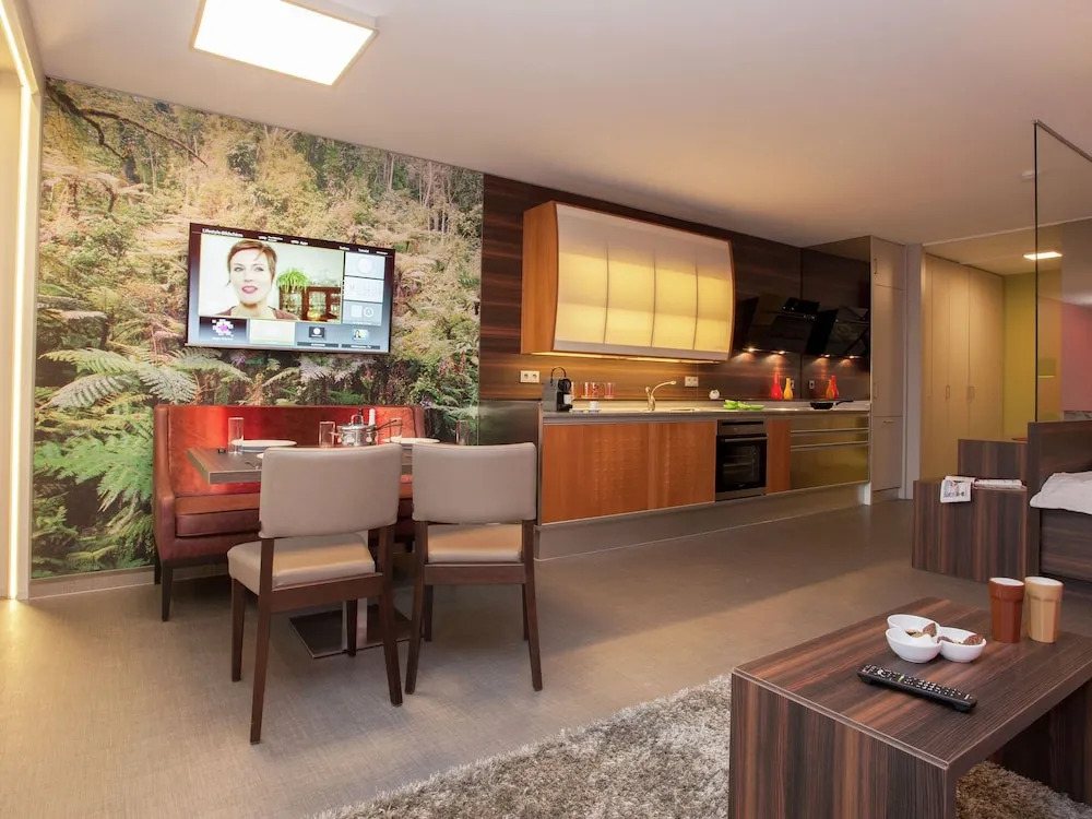 Exquisitely Furnished Flat near Ski Slopes