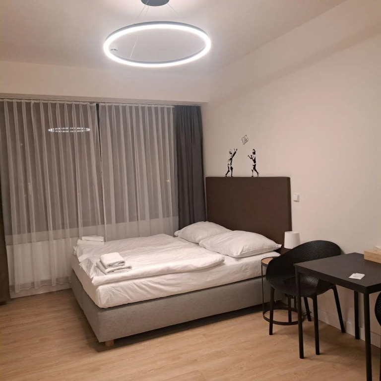 Post 120 Suites