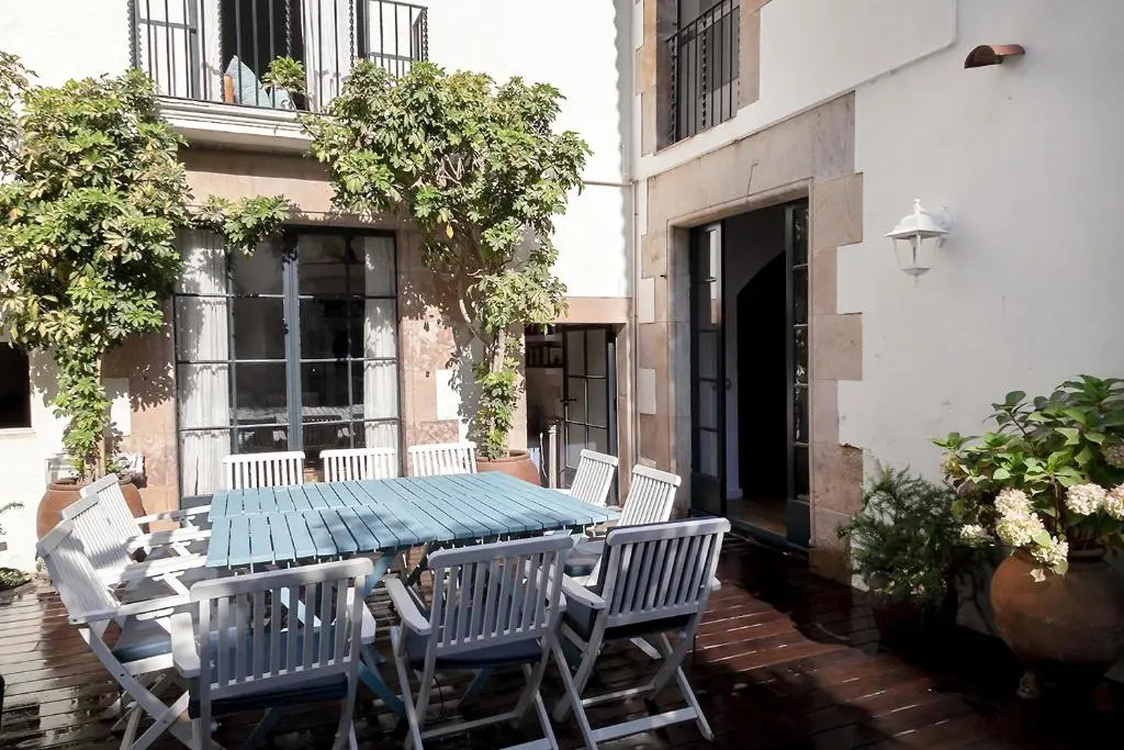A historic XVI century beach home near Barcelona