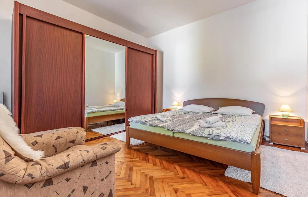 Pet Friendly Home In Pula With Ethernet Internet