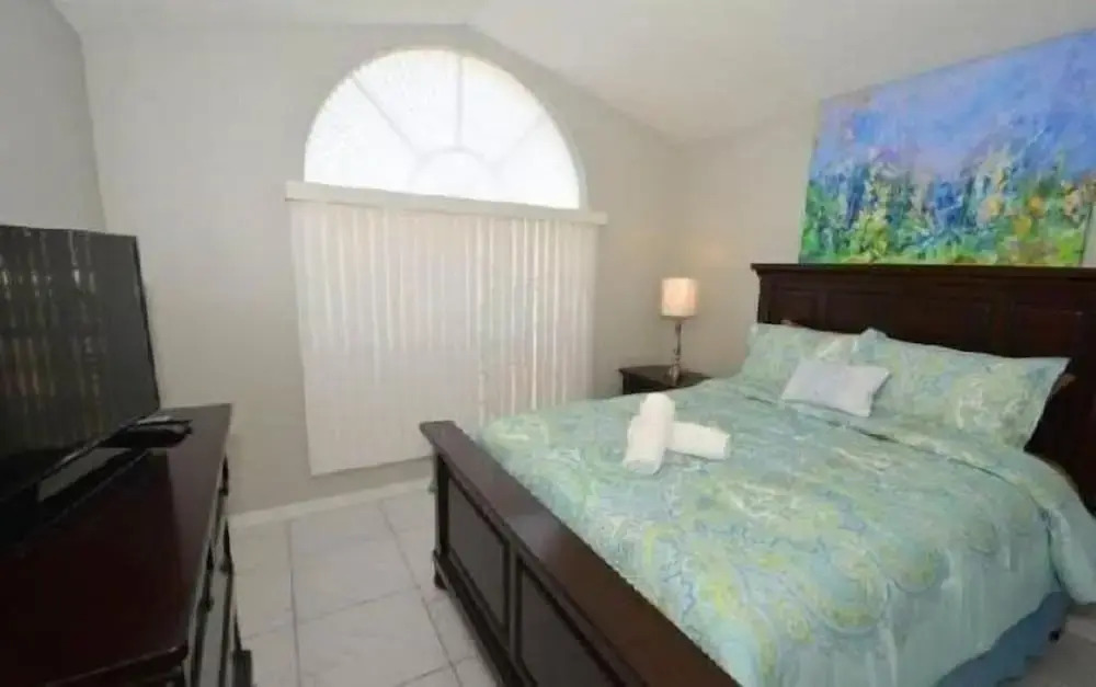 5 Bedroom 4 Bathroom Pool Home in Kissimmee FL