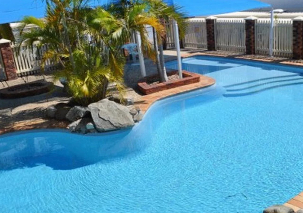 Palm Valley Motel & Self-contained Holiday Units