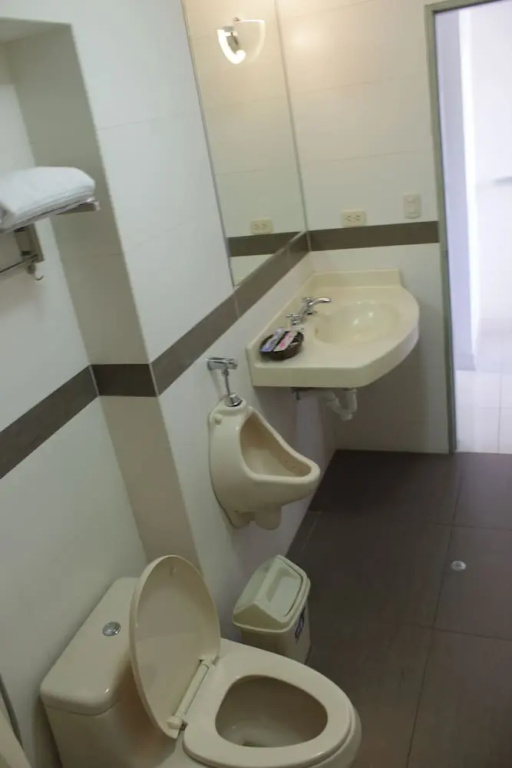 Hostal Bond