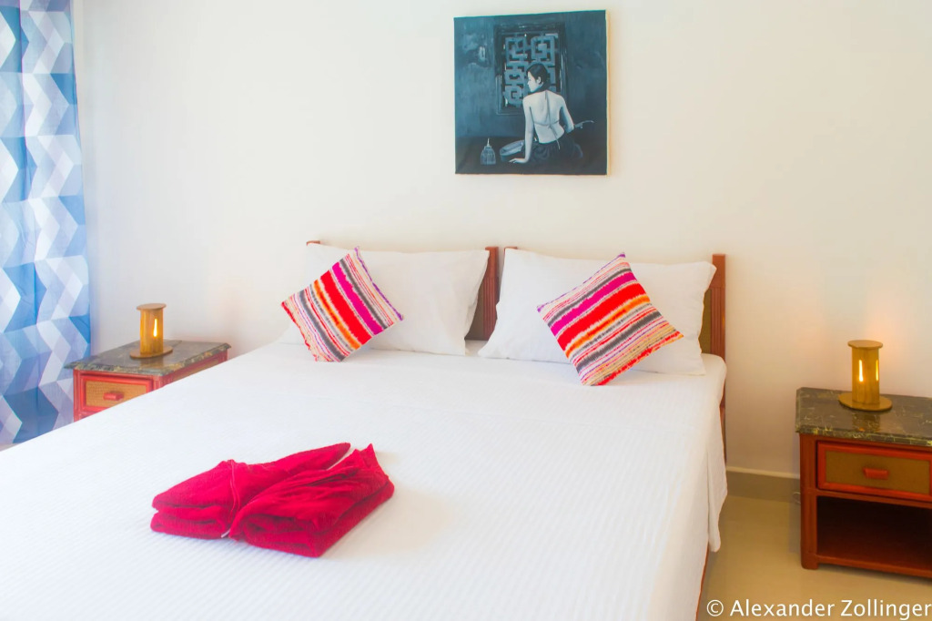 Alona Vida Beach Hill Resort
