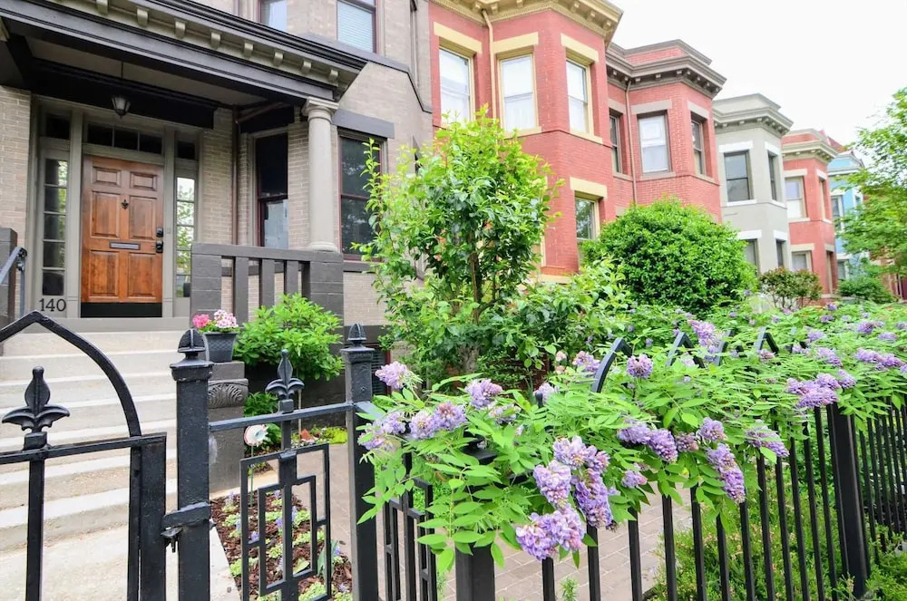 140 Twelfth South East #1079 2 Bedrooms 2 Bathrooms Apts