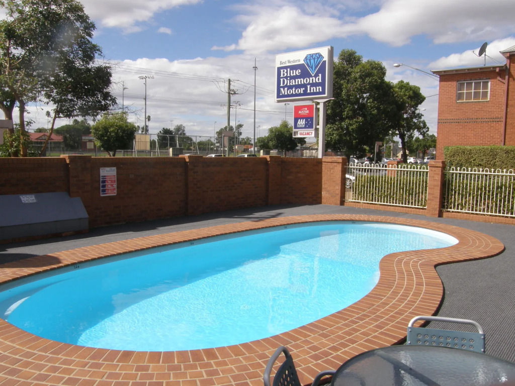 Blue Diamond Motor Inn