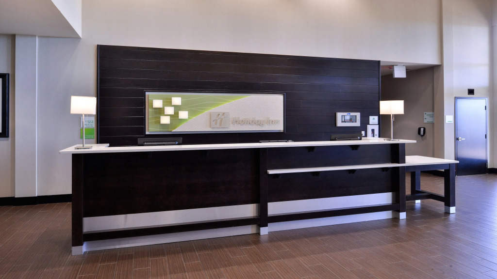 Holiday Inn Hotel & Suites Edmonton Airport Conference Centre by IHG