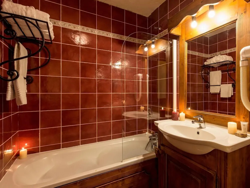 Rustic Apartment With a Fireplace and Wi-fi in Arc 2000