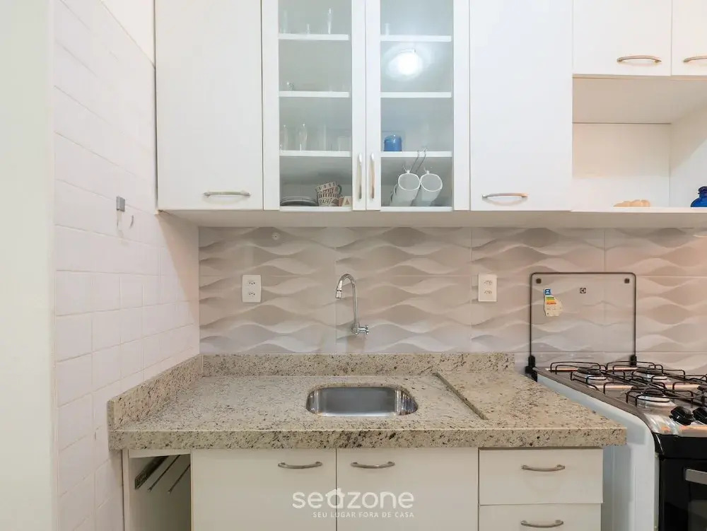 Condominium With Gym and Pool in Guarajuba - Camacari GSH