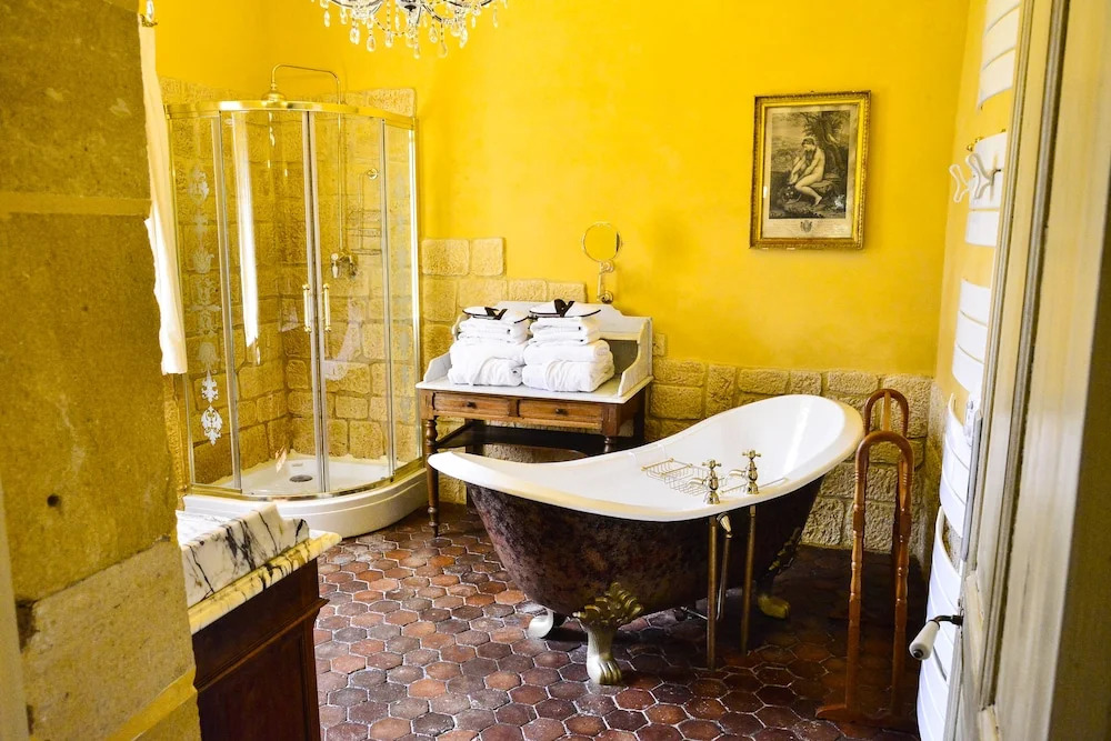Chateau dOrigny, Chambres dhotes et Restaurant Gastronomique