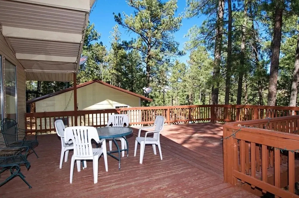 Mama Bears Cabin