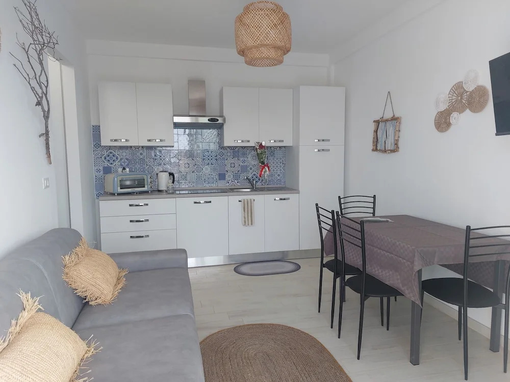 Apartment With sea View