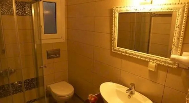 Australia Rooms